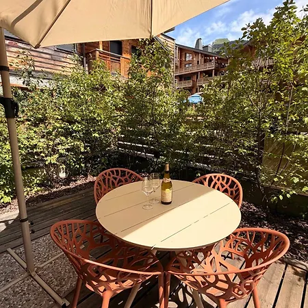 Luxury With Terrace & Parking *
